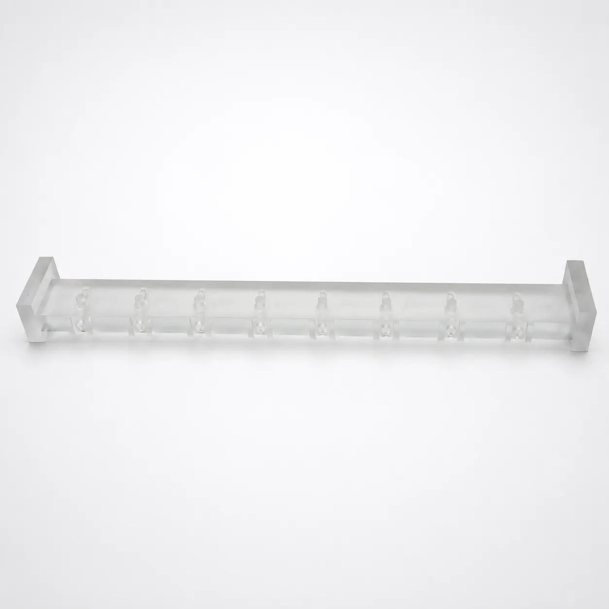 Machined transparent manifold bar